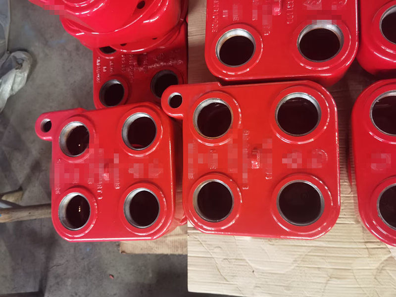 CI pillar Vertical Fire Hydrant Two Way DN100/DN150